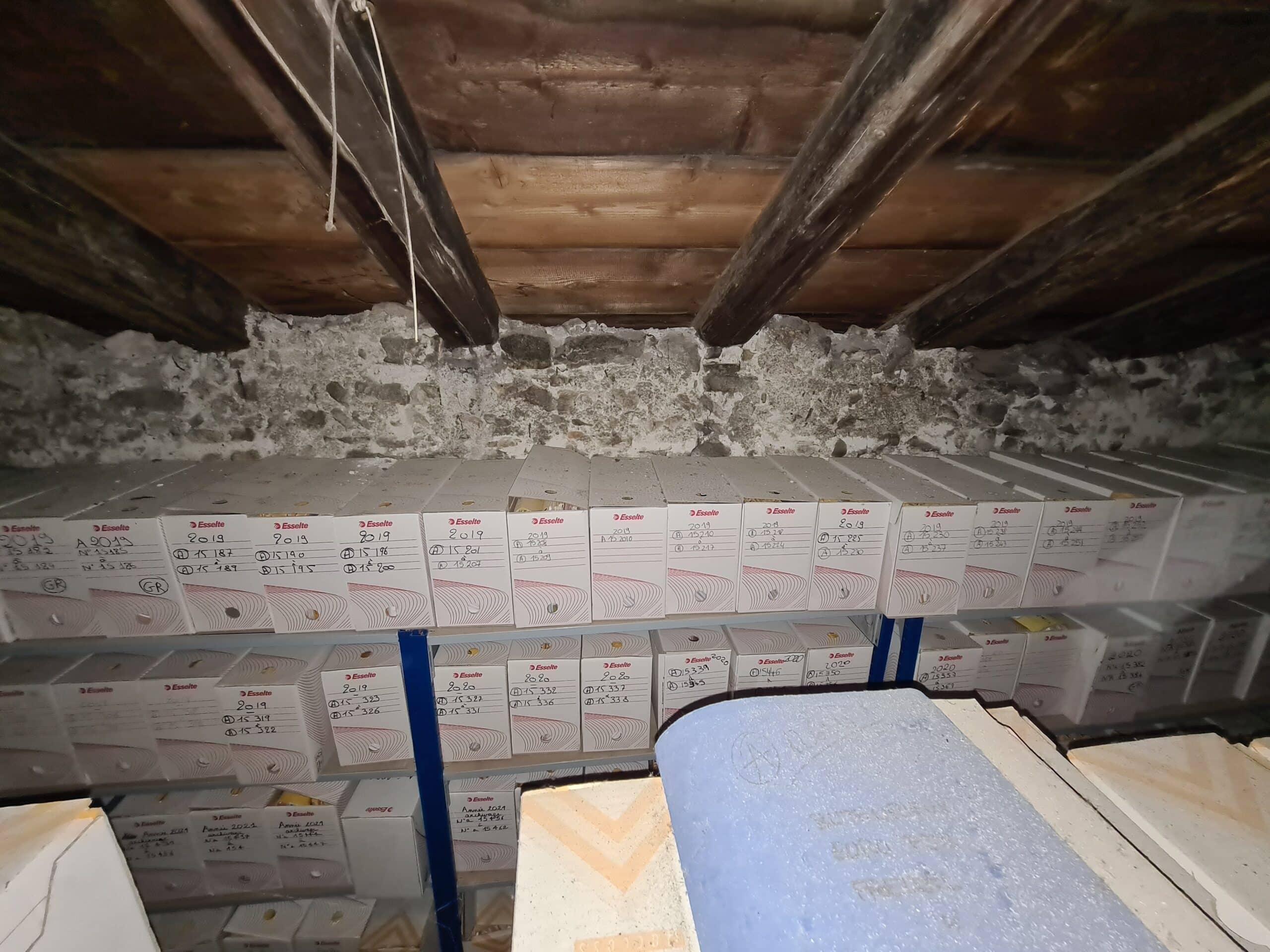 Débarras grenier d'archives