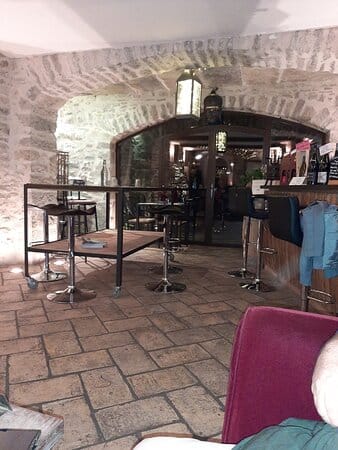 Cave rénovée après débarras cave